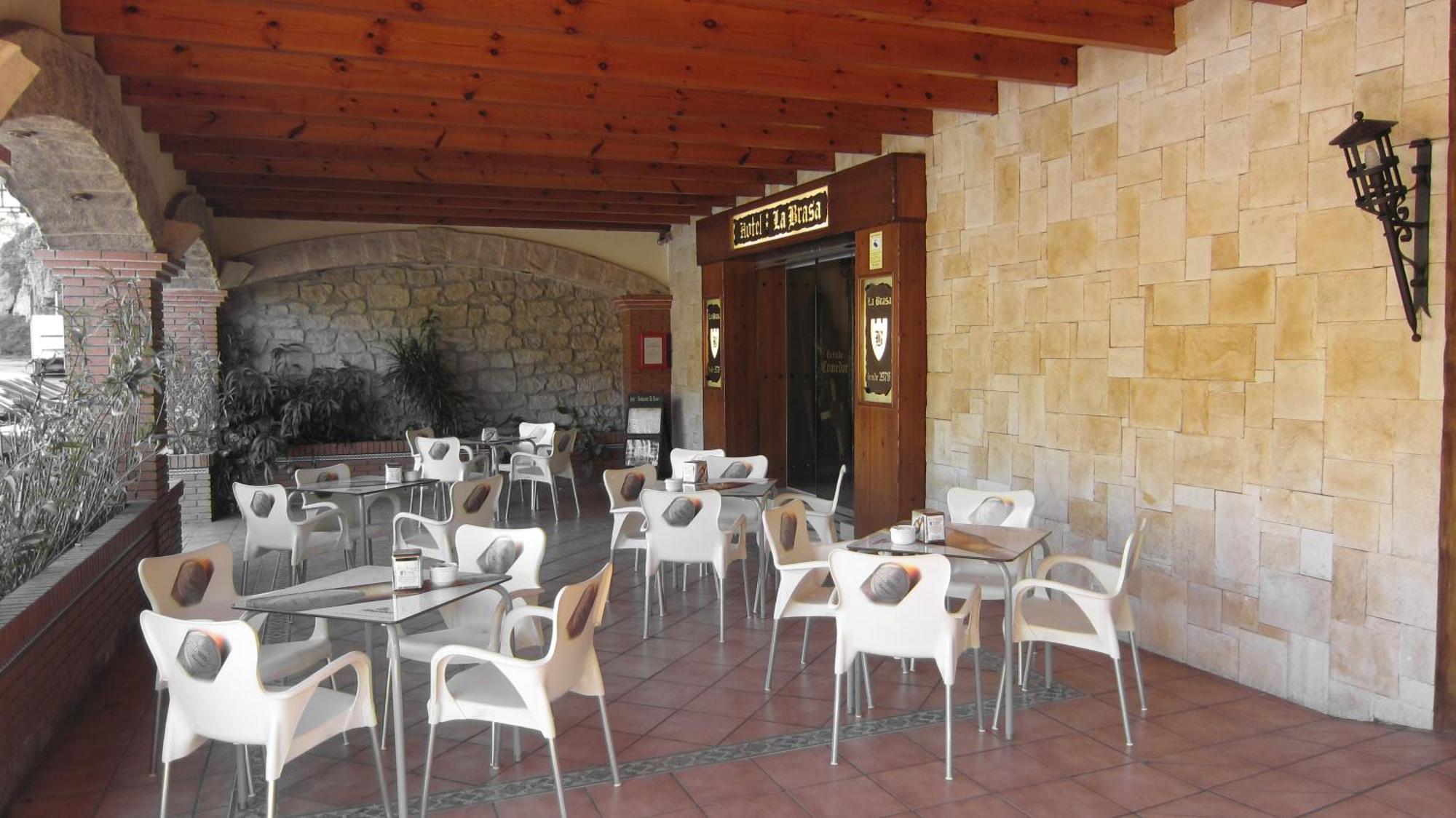 Hotel La Brasa Vélez de Benaudalla Esterno foto