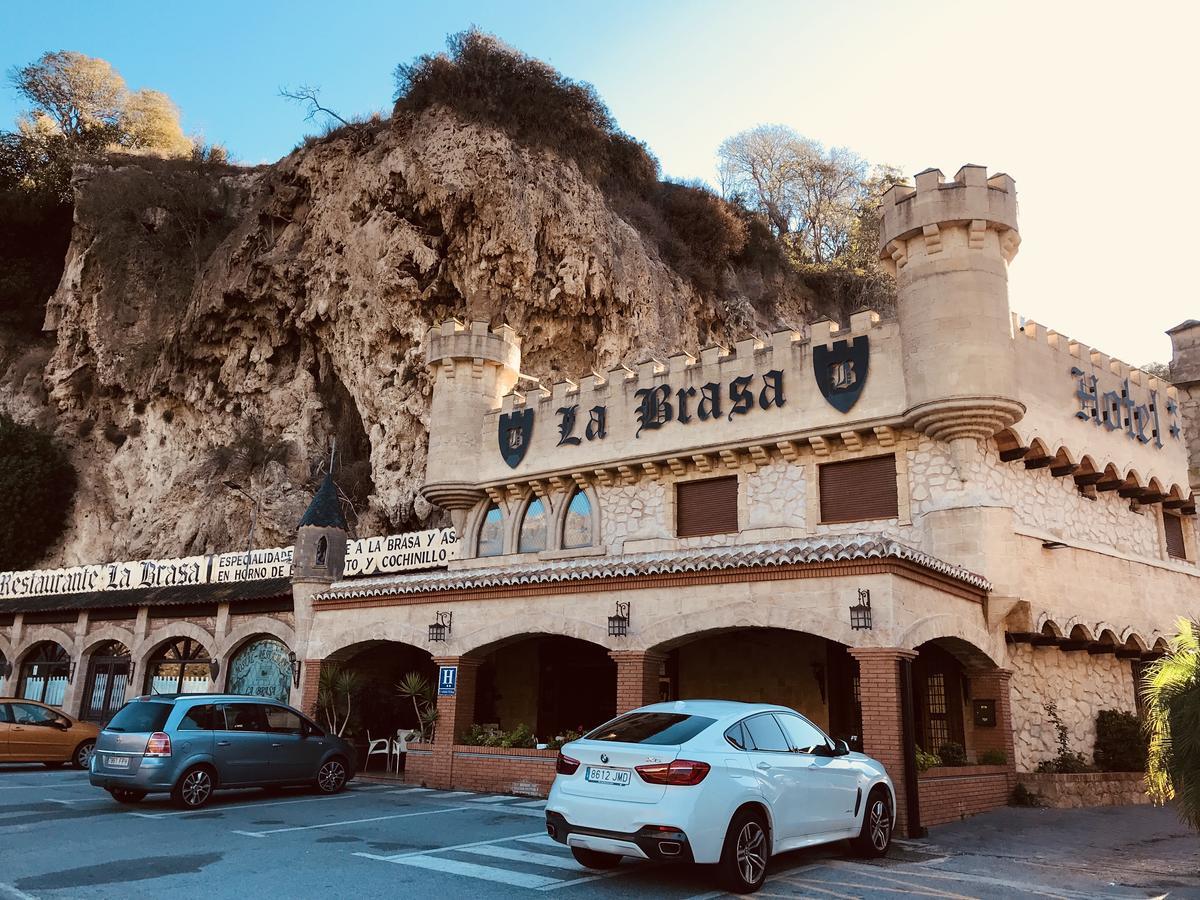 Hotel La Brasa Vélez de Benaudalla Esterno foto